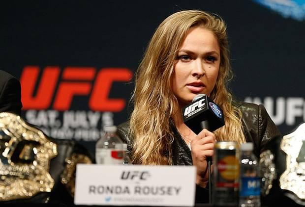 Wow, Si Cantik Ronda Rousey Kalahkan Rekor Pendapatan Messi dan Ronaldo