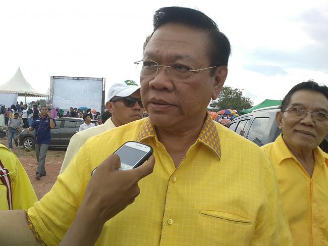 Ditanya soal "Papa Minta Saham" saat di Batam, Agung Laksono: Setya Novanto Harus Buka-bukaan