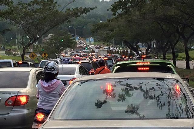 Jumlah Kendaraan di Batam Kian Banyak Setiap Hari, Ini Penyebabnya