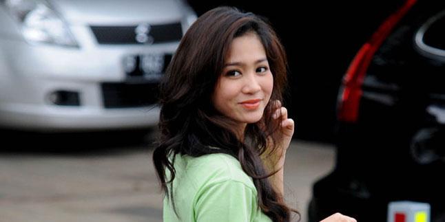 Isu Bunga Zainal Pindah Agama Terjawab
