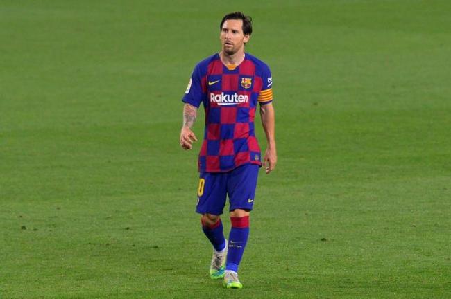 Lionel Messi Tak Akan Pergi dari Barcelona