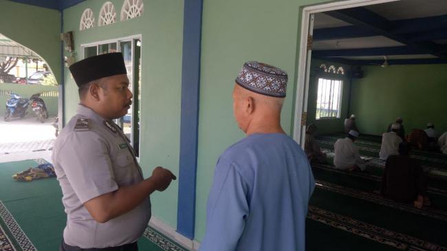 Polsek Balai Karimun Keliling Bekali Warga Pemahaman Soal Hoaks