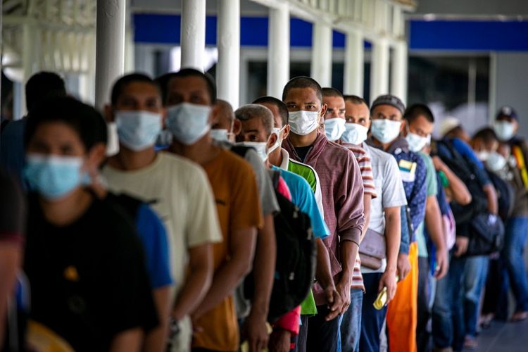 TKI Pulang Lewat Kepri Banyak Positif Covid, Diduga Pakai Surat PCR Abal-abal