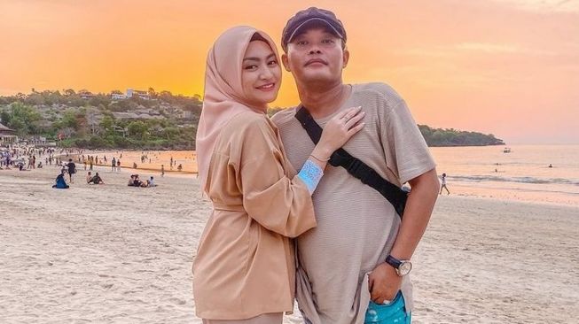 Curhat Tak Kuat, Nathalie Holscher Diminta Keluarga Keluar dari Rumah Sule