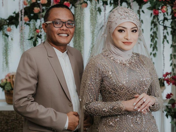 Masalah Rumah Tangga Nathalie Holscher dengan Sule Cuma Rekayasa?