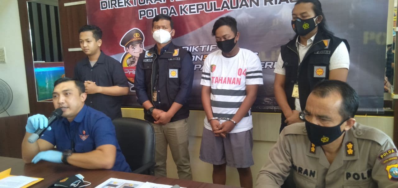 Jadi Tersangka UU ITE, Ini Pembelaan Fuad Sebar Foto Bugil Mantan Pacar