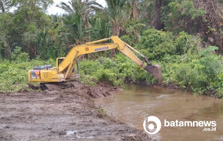 Cegah Banjir, BWS Normalisasi Empat Sungai di Natuna