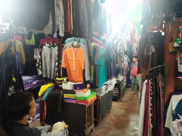 Jeritan Hati Pedagang di Plaza Sandang Pangan Meranti Sepi Pembeli