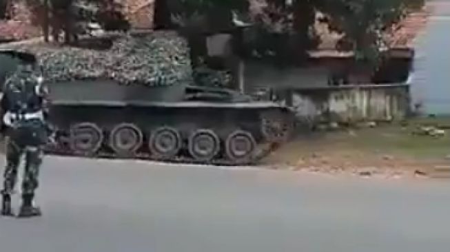 Ramai di Medsos Tank TNI Disebut Adang Pemudik, Ini Faktanya