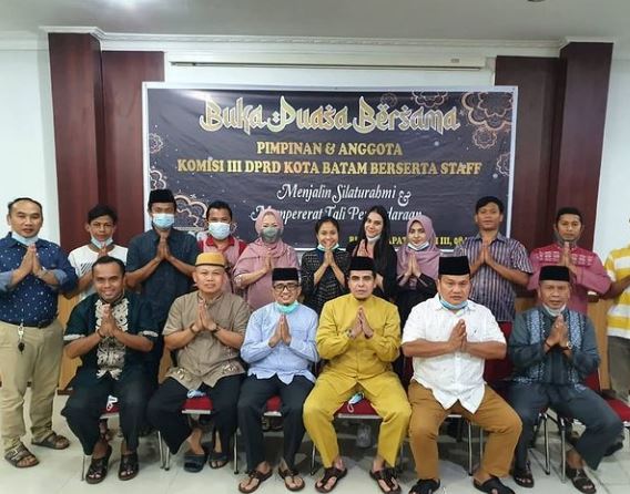 Komisi III DPRD Batam Bangun Silaturahmi Lewat Buka Bersama