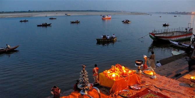 Tsunami Covid-19 India, 30 Lebih Jasad Ditemukan Mengambang di Sungai Gangga