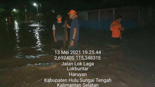 Nestapa Lima Daerah Diterjang Banjir saat Hari Pertama Lebaran