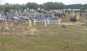 Detik-Detik Pemakaman Birgaldo Sinaga di Sei Temiang Batam