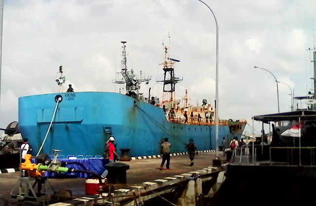 TNI AL Tangkap FV Viking, Kapal Raksasa Pencuri Ikan di Perairan Kepri
