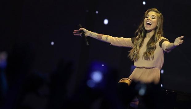 Christina Perri Nyanyikan Indonesia Raya di Java Jazz Festival