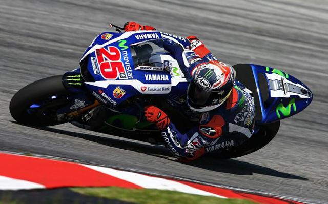 Vinales Menangkan Balapan Sengit di Sirkuit Le Mans