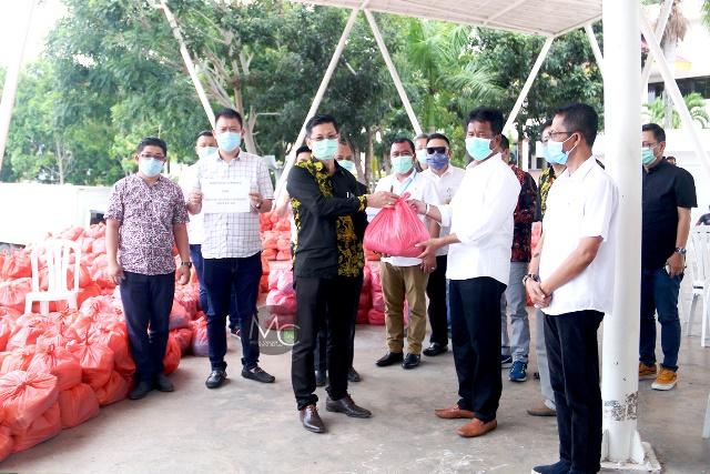 Pemerintah Lanjutkan Program Sembako Gratis untuk Warga Batam