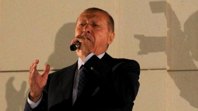 Geger Erdogan Ngamuk, Macron Sebut Islam Agama Krisis