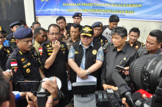 Ini Ancaman Dirjen Bea Cukai Terhadap Importir Beras Ilegal di Kepri