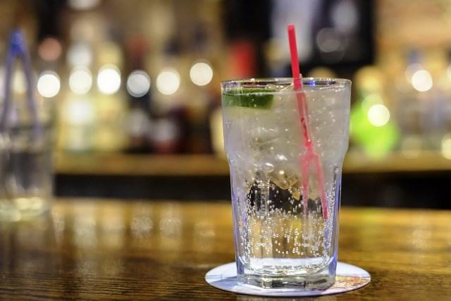 Selain Menyegarkan, Minuman Bersoda bisa Mengilapkan Ban