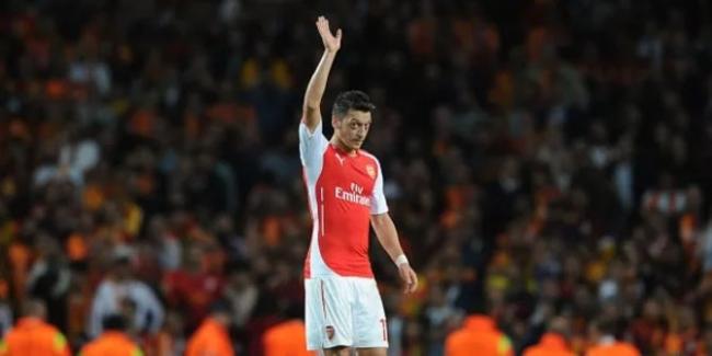 Kecaman China Saat Mesut Ozil Bela Muslim Uighur