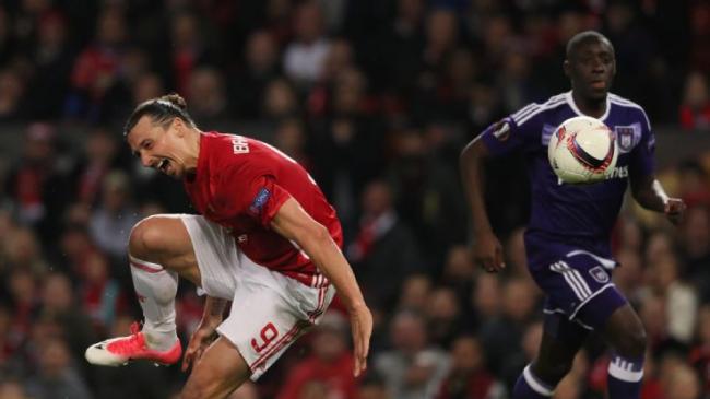 Gratis, Manchester United "Buang" Ibrahimovic