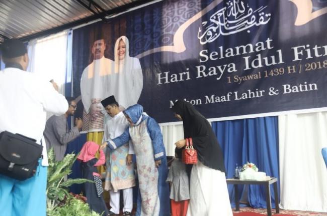 Open House Walikota Batam, Warga Rela Hujan-hujanan