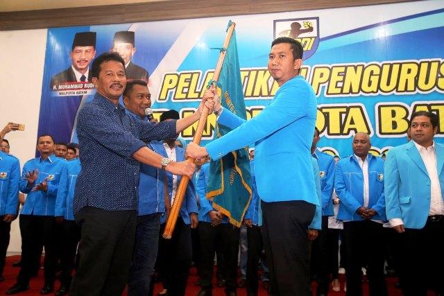 Dilantik Jadi Ketua, Teddy Nuh: Jangan Ada Perpecahan di KNPI Batam