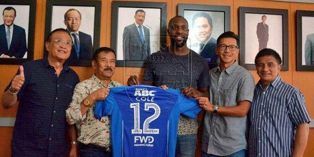 Setelah Essien, Persib Datangkan Mantan Striker West Ham United