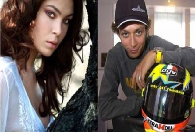Valentino Rossi Jatuh Lagi ke Pelukan Model Seksi 