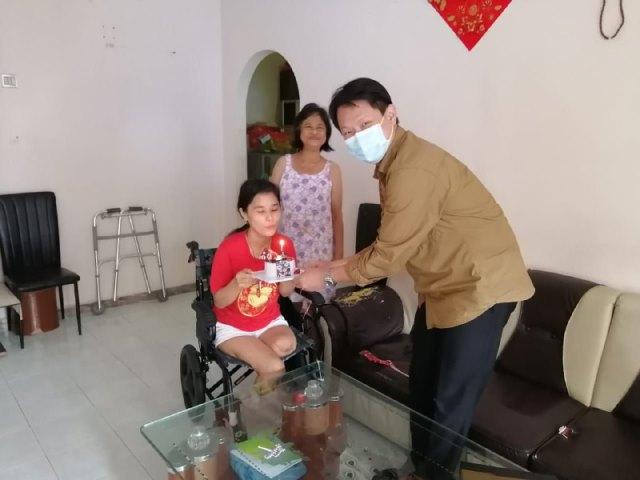 Isi Reses, Anggota DPRD Tanjungpinang Ini Kunjungi Penyandang Disabilitas