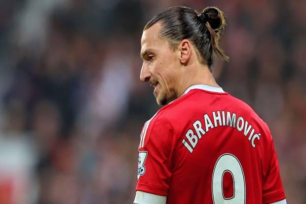 Ibrahimovic Tunjukkan Sihirnya, MU Juara Community Shield 2016/2017