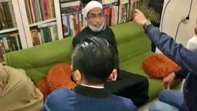 Ustaz Maheer At-Thuwalibi Tersangka Ujaran Kebencian