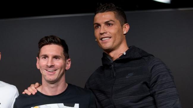 Hai Lionel Messi, Mau Dinner Bareng Cristiano Ronaldo Dulu?