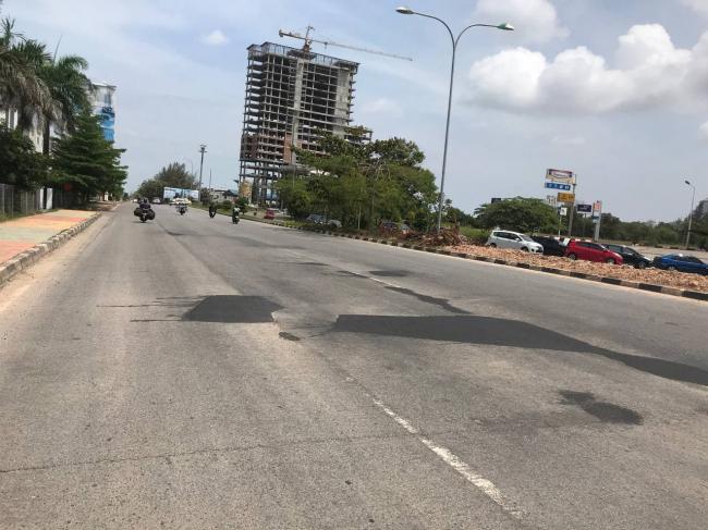 Tambalan-tambalan di Jalan Protokol Batam, Pengendara Tak Nyaman