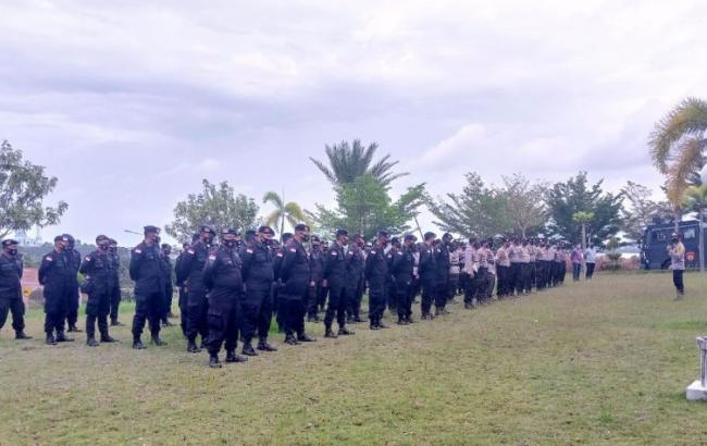 Polisi Siaga Sambut Aksi Mahasiswa di DPRD Kepri
