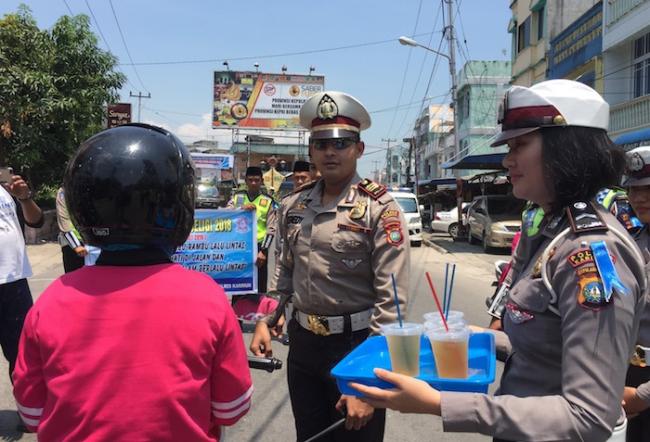 Kedapatan Melanggar Lalu Lintas, Ini Tindakan Polisi ke Pengendara Motor