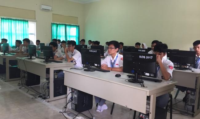 Kepsek Yakin Seluruh Siswa SMK Negeri 1 Lulus UNBK 