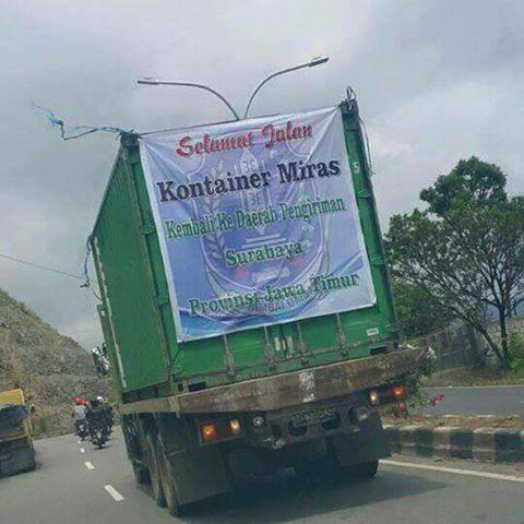 Bupati Jayapura Kembalikan Satu Truk Mikol Ilegal ke Daerah Asal Pengirim