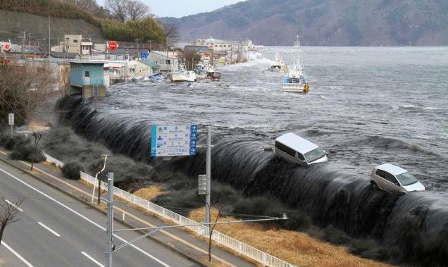 Tsunami 10 Meter Diprediksi Hantam Wilayah Ini