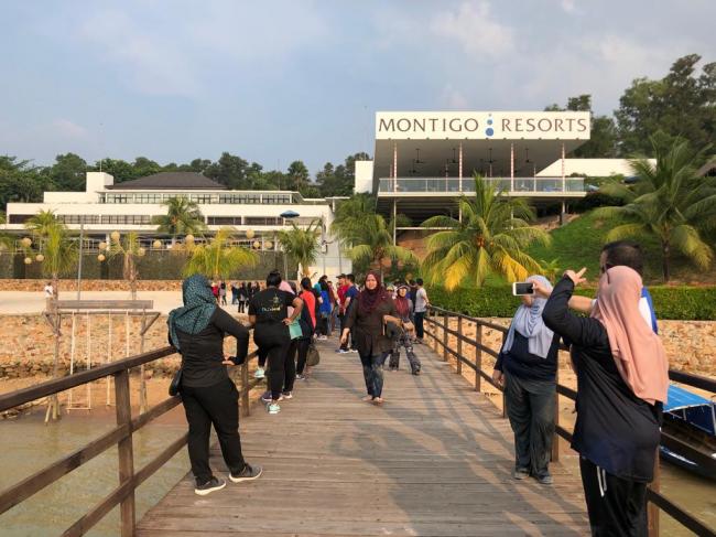 Foto: Detik-detik Ambruknya Pelantar 