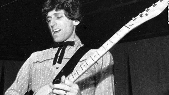 Jack Sherman, Eks Gitaris Red Hot Chili Peppers Meninggal Dunia 