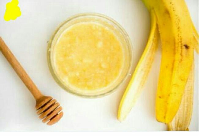 DIY Masker Pisang, Bantu Lembabkan Kulit Kering