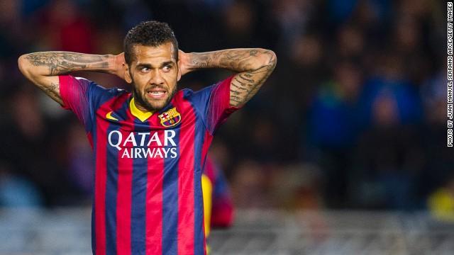 Usai Menangi Liga Champions, Dani Alves Pindah ke AC Milan? 