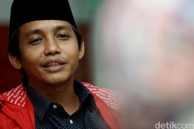 Timses Jokowi: Timses Prabowo 800 Orang, Kayak Rombongan Sirkus