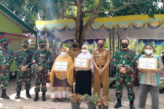 Danrem 033/WP Tanjungpinang Resmikan Jembatan hingga Rumah Baca di Natuna