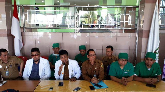 Delapan Dokter Tangani Operasi Tumor Otak Elandra Dwiguna