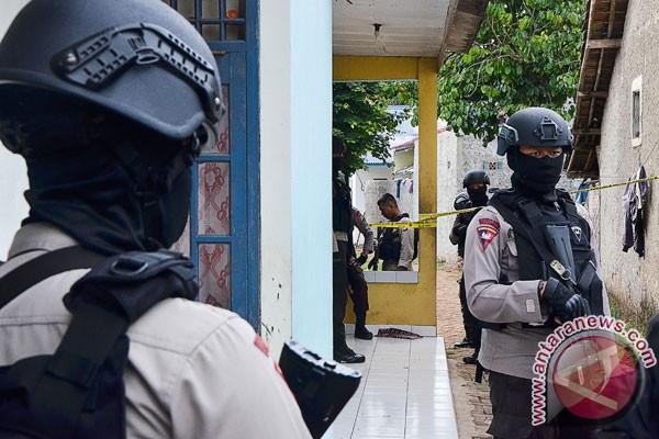 Polisi Tangkap 4 Terduga Teroris di Banten, 1 Tewas