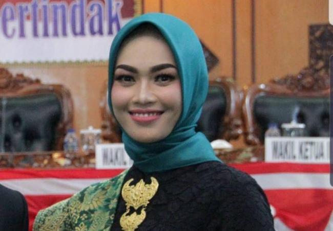 Anggota DPRD Tanjungpinang, Rini Pratiwi Tersangka Dugaan Ijazah Palsu