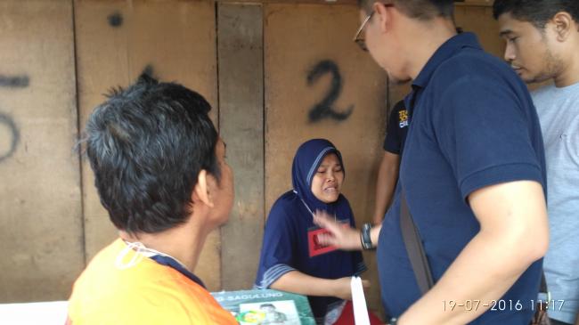 Istri Dedi Hermanto Gemetar Menahan Emosi